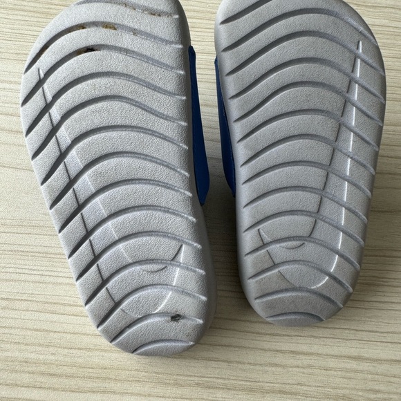 Nike Kawa Toddler Slides - Picture 5 of 5